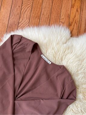 Abercrombie Brown Fitted V Neck Long Sleeve Blouse